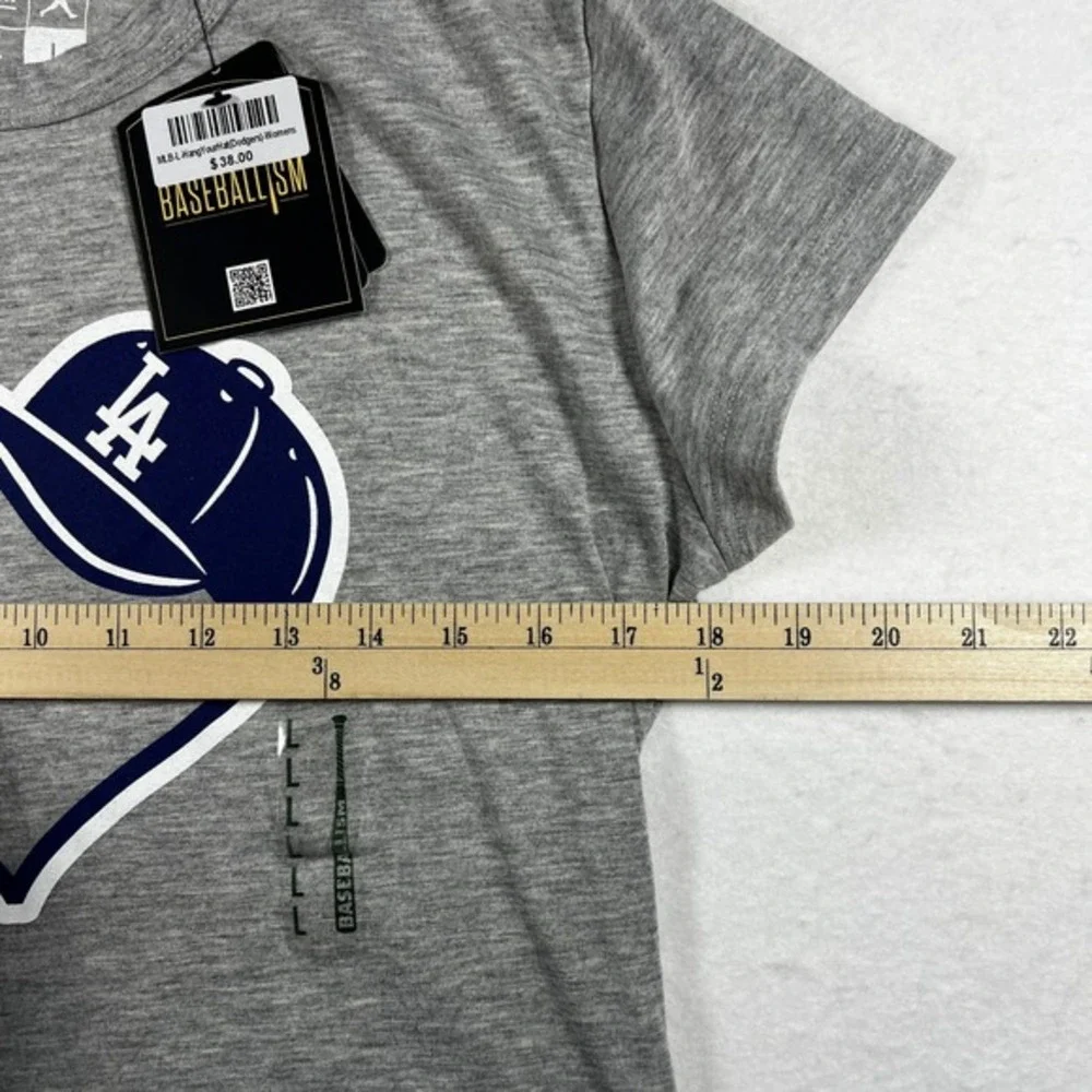Baseballism‎ Los Angeles Dodgers Heart Cap Graphic T-Shirt Gray Kids Large NWT